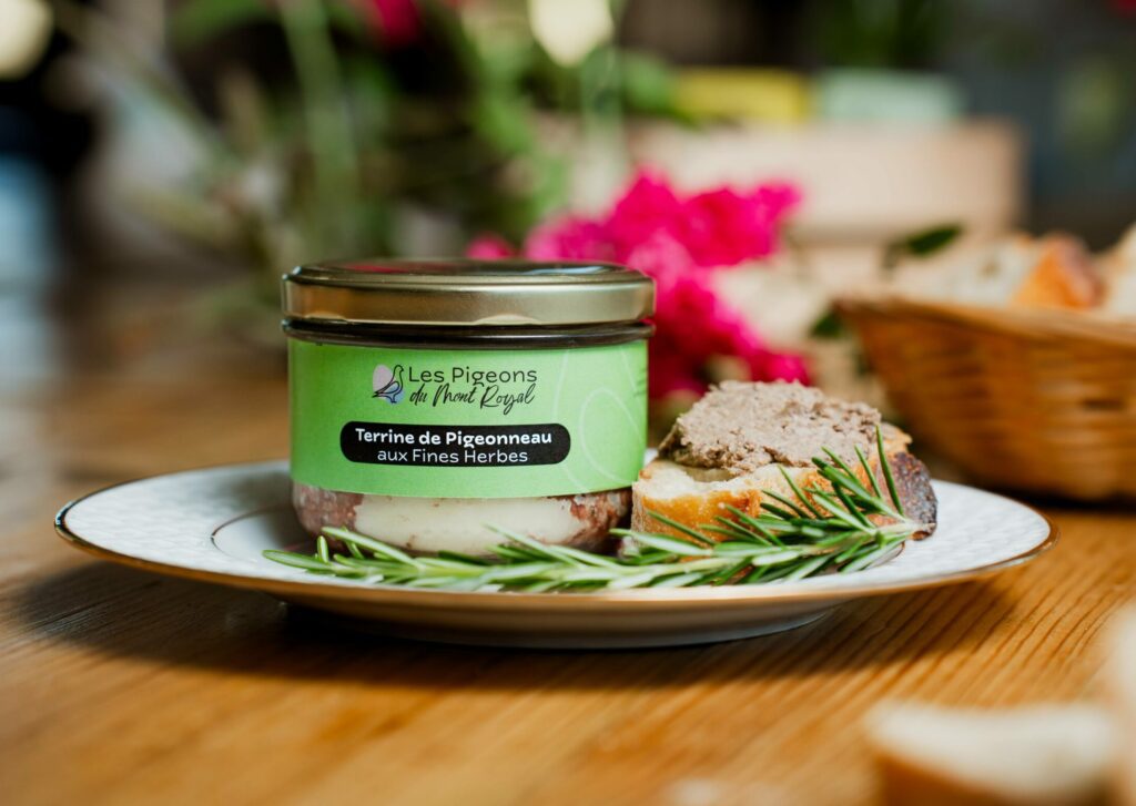 Terrine de Pigeonneau aux Herbes Fines